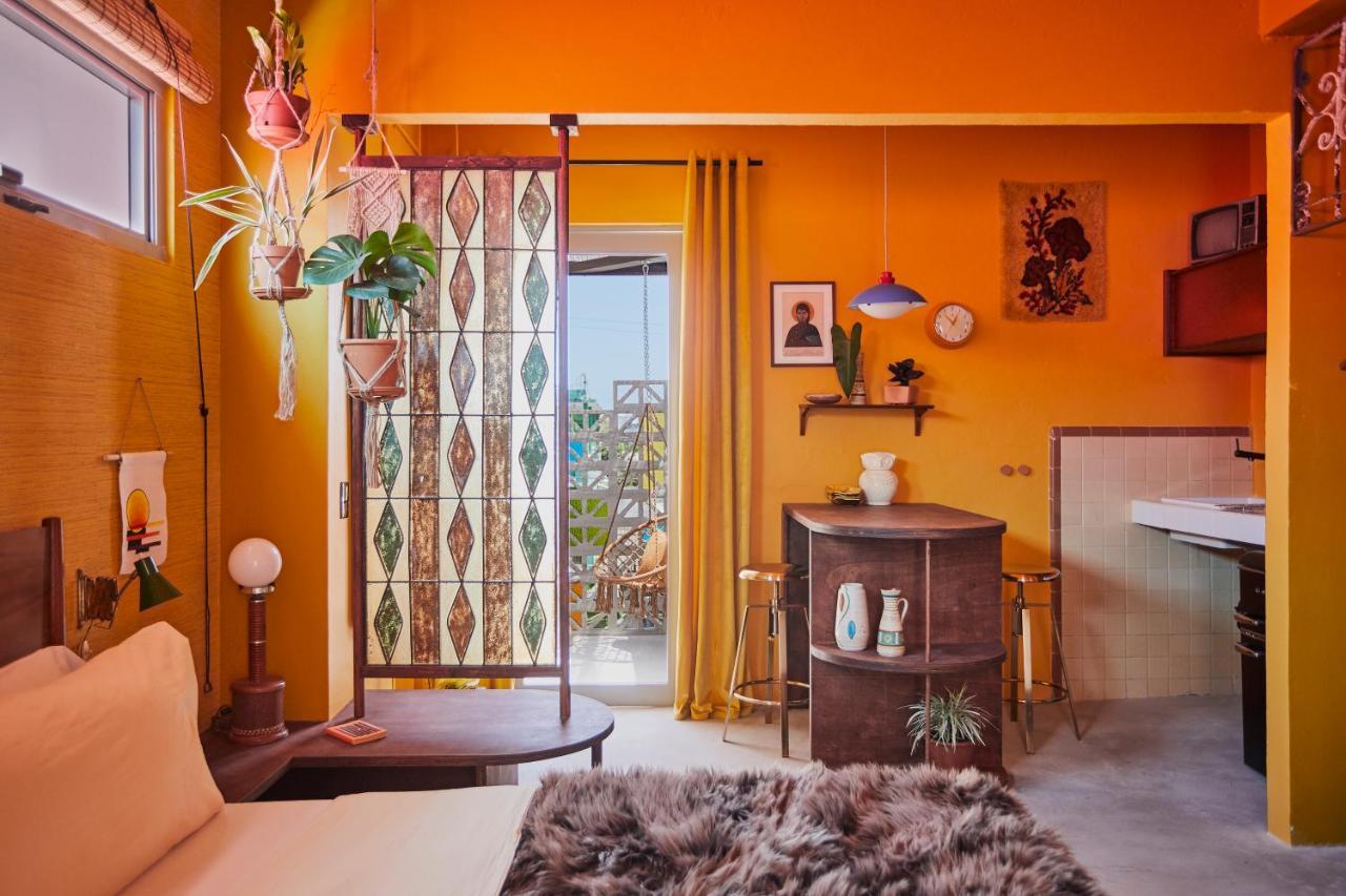Mood Haus By Dw - 70'S Retro Stays 圣胡安 外观 照片